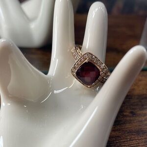 Levian 7 1/2 rose gold ring